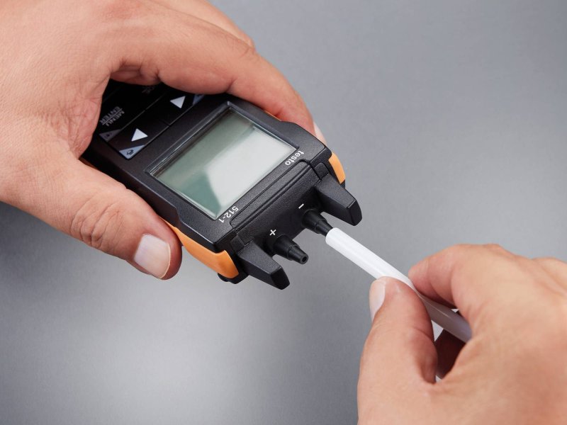 Testo 512-2 - Diferenčný tlakomer s pripojením 0–2000 hPa